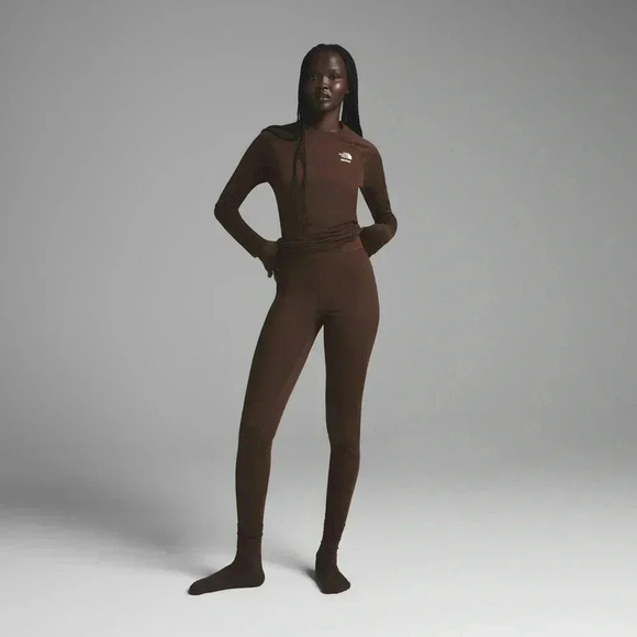 The North Face x SKIMS Dotknit Legging - Picture 1 of 5